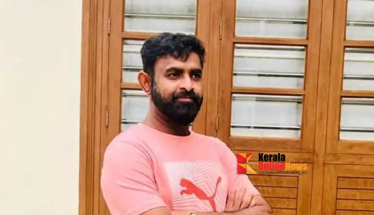 Young man found dead inside a parked car in Vengara