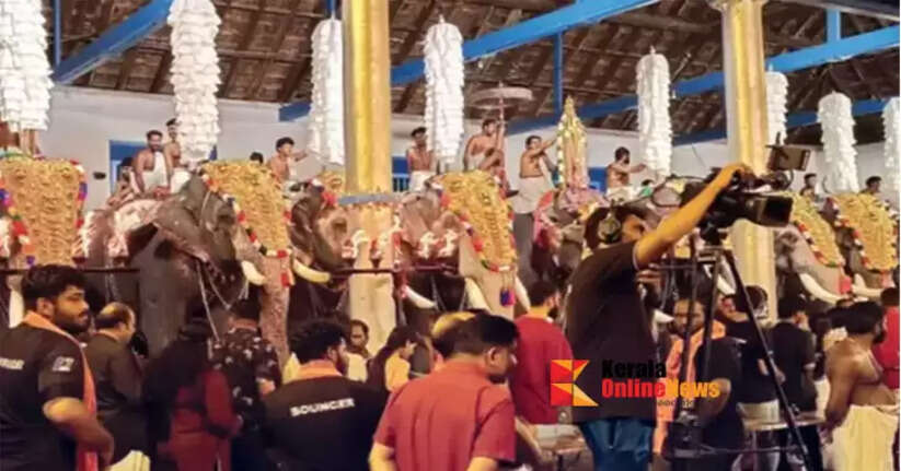 Actions like the one involving bouncers being appointed to control the crowd at the Sri Poornatraya Temple should not be repeated: High Court