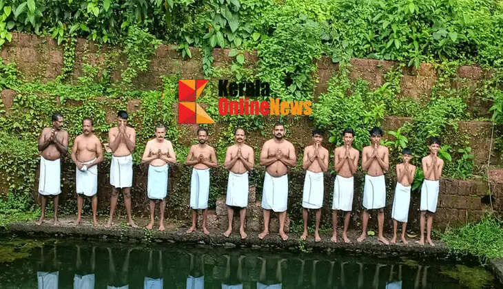 Kottiyoor Vaisakhi Mahotsavam; The Vrat Sangha for Ilanirattam enters the sanctuary