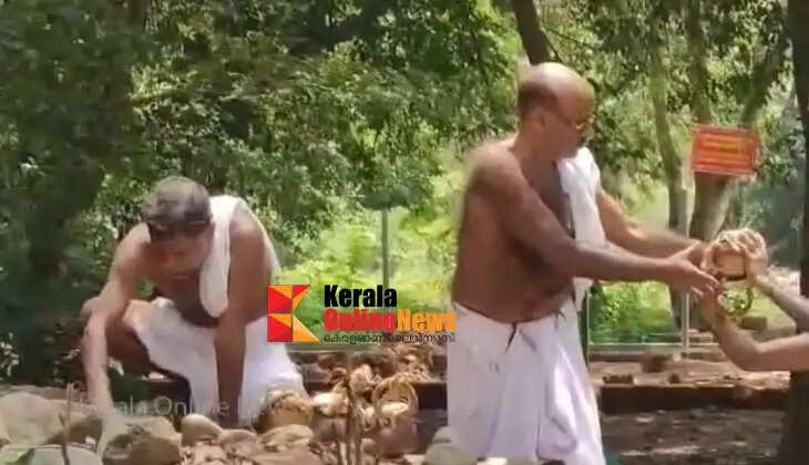 Neyyamrut team with Narunei to Kottiyoor