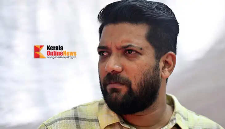 That phrase does not apply to Pisharody, but to the ministers in Pinarayi Vijayan's cabinet; Shafi Parambil responds to CPM's accusation of being a half-breed