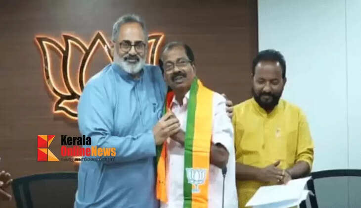 KPCC Secretary Thodiyur Ramachandran joins BJP; President Rajeev Chandrasekhar accepts his membership