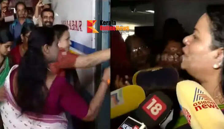 Mahila Morcha launches protest as UDF promises free travel
