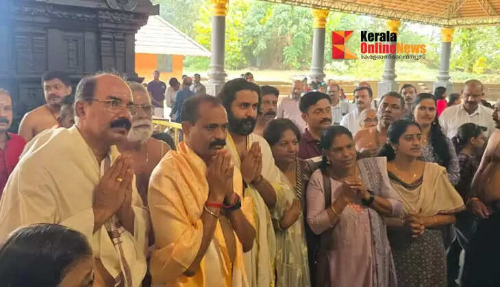 Thiruvananthapuram Corporation Mayor V.V. Rajesh visited the Rajarajeshwara Temple in Taliparamba to seek the blessings of darshan.