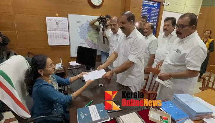 Adv. Sajeev Joseph filed his nomination papers in Irikkur.
