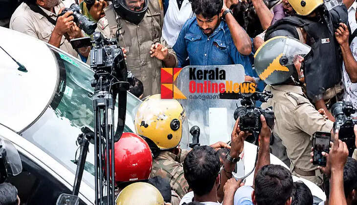 Tension prevails in the capital following the ED raid; CPM workers attack officials who were leaving after the raid, ED officials injured