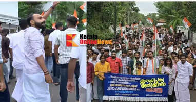 'The knife that stabbed Dheeraj was not lowered into the Arabian Sea': Youth Congress activists raise threatening slogans in Malapattam