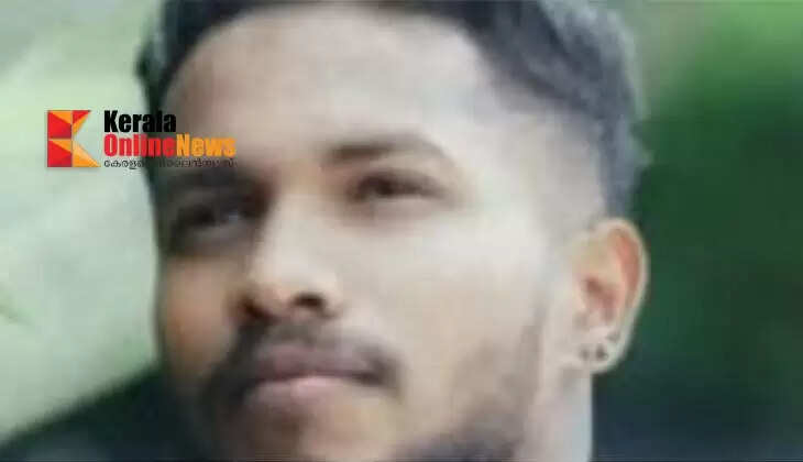 A young man from Vadakara died in a scooter accident in Mahe.