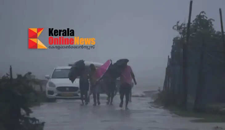 Strong winds and rains in Odisha and West Bengal as Cyclone Dana makes landfall
