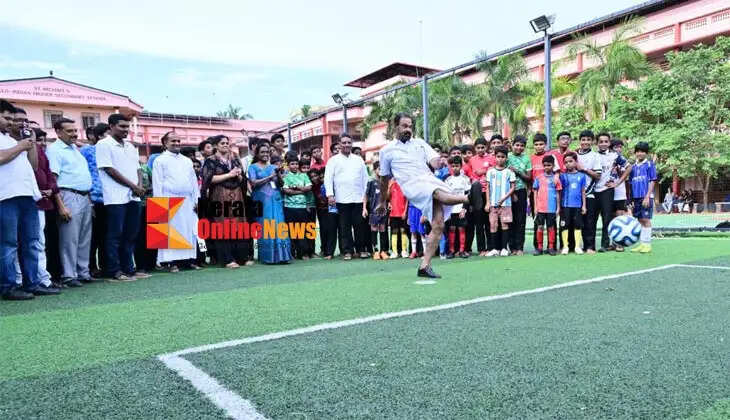 The 'Kayikamithram' program has been launched in Kannur district.