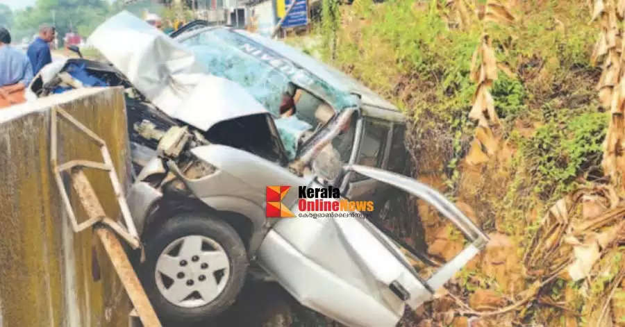 A car accident in Kannur Meruvamba shook the village 