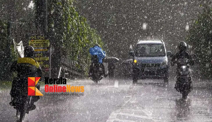 Eight deaths due to unexpected rains in the state; extensive damage in various districts