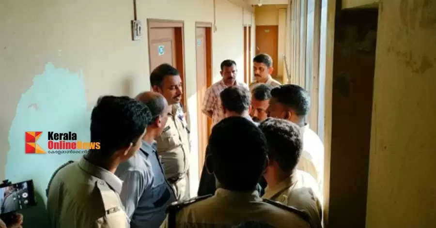 The suspect who stabbed the Kanhangad woman to death surrendered at the police station