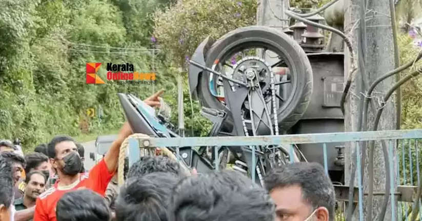 Bike crash into transformer in Idukki