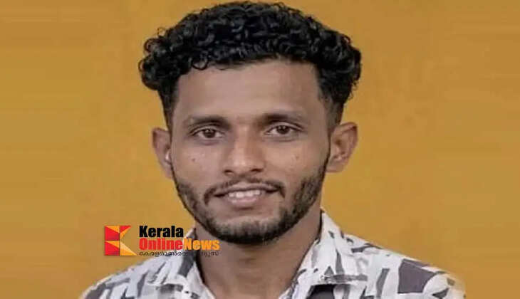 A young man from Kolacheri Kannur died in a road accident in Valanchery