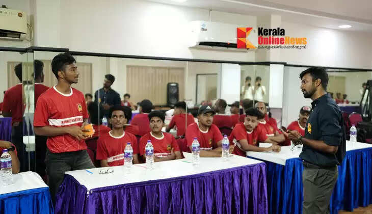 Football career guidance class in Kannur inspires youth 1