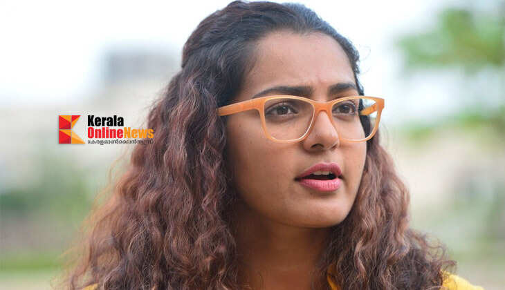 Parvathy Thiruvoth protests