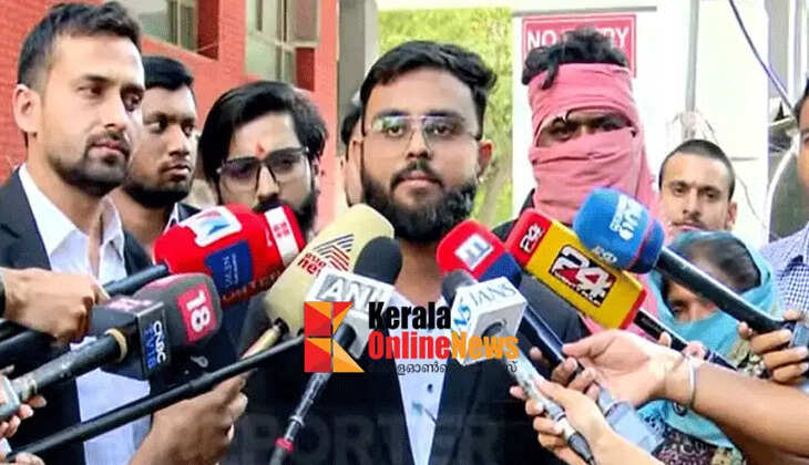 SC and ST Commission orders to register case against Kumbh Mela viral star's wedding