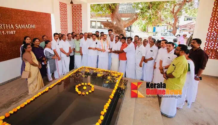 Sajeev Joseph rushed to the loving home of Sree Narayana Vidyalaya; Alumni handed over the amount to be deposited