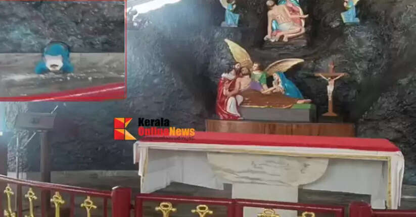 thiruvananthapuram matha statue