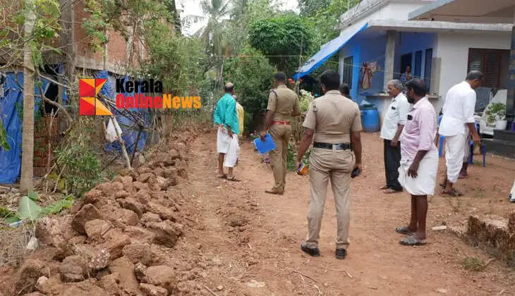 Wall of building demolished without permission for road construction in Taliparambi: Cooperative society files complaint