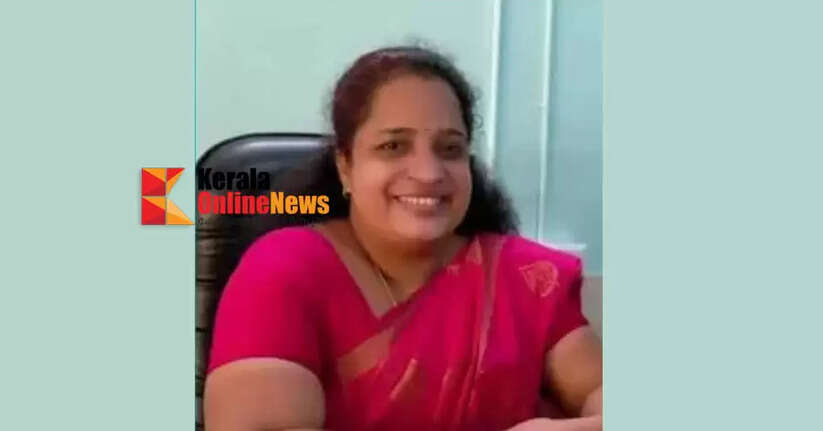 jothi,Former Payyannur Municipal Council Chairperson sentenced to imprisonment till the court adjourns and a fine of Rs. 1,000 for filming court proceedings on mobile phone