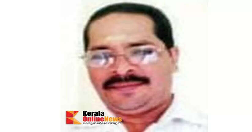 Ambulance driver dies during treatment after being injured after autorickshaw overturns after losing control in Kannur
