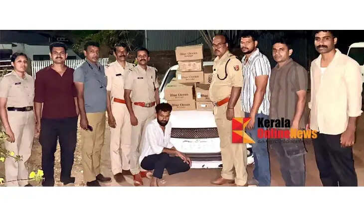 Youth arrested with Goan liquor being smuggled in car in Kanhangad