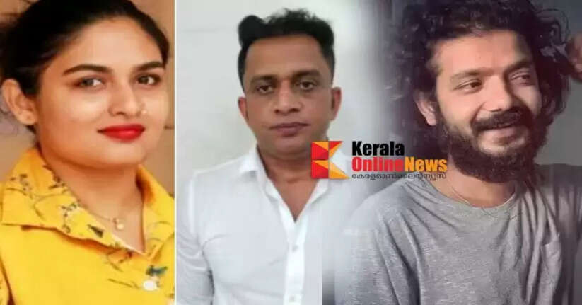 Sreenath Bhasi,Om Prakash,Prayaga Martin 