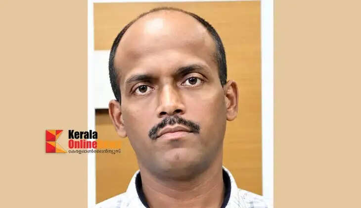 https://www.google.com/search?q=malayalam+to+english&rlz=1C1VDKB_enIN1139IN1139&oq=&gs_lcrp=EgZjaHJvbWUqCQgEEEUYOxjCAzIJCAAQRRg7GMIDMgkIARBFGDsYwgMyCQgCEEUYOxjCAzIJCAMQRRg7GMIDMgkIBBBFGDsYwgMyCQgFEEUYOxjCAzIJCAYQRRg7GMIDMgkIBxBFGDsYwgPSAQszMjU2OThqMGoxNagCCLACAfEFEI2b_WAIfOQ&sourceid=chrome&source=chrome.rb&ie=UTF-8#:~:text=The%20accused%20in%20the%20case%20of%20breaking%20into%20and%20stealing%20from%20a%20mosque%27s%20donation%20box%20in%20Thalassery%20was%20arrested%20within%20hours.