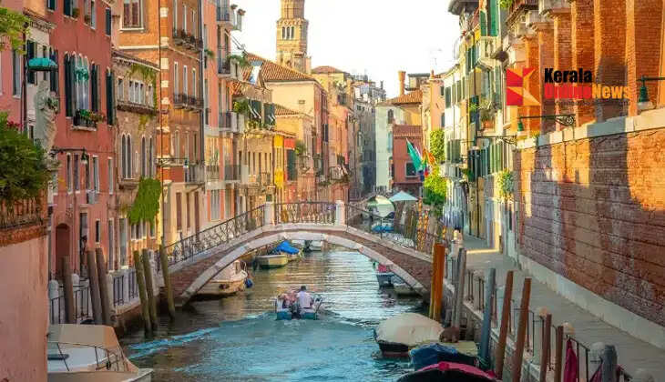 Venice, the city of dreams; the city of canals awaits you1