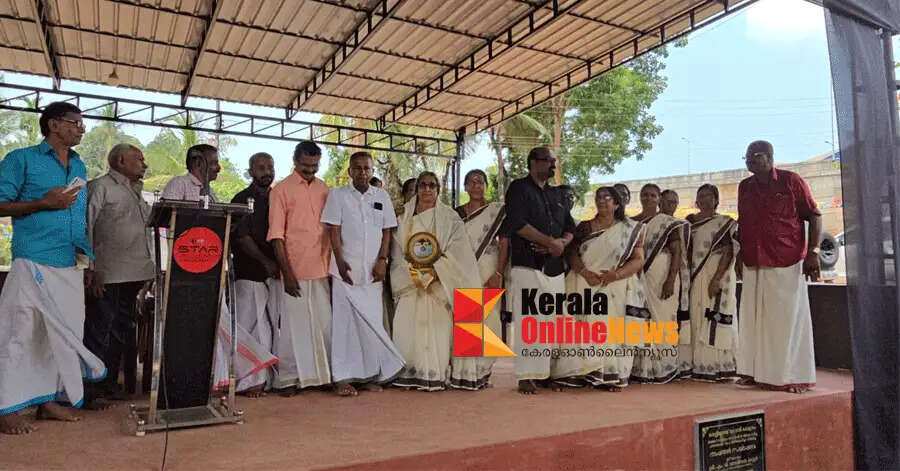 The consecration day festival was celebrated with devotion; The Bhagavathy temple festival in Taliparamba, Bakkalam, Nelliyot concludes