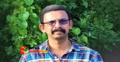 Secret connection with sand smuggling gang: Police officer at Pazhayaangadi station suspended