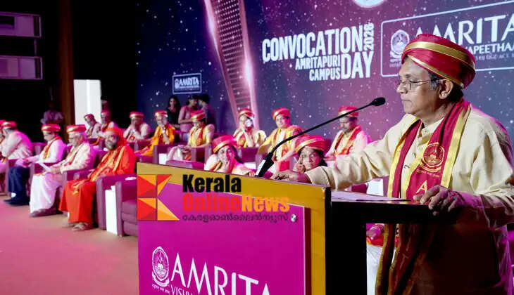 Amrita Vishwavidyapeetham organized its 30th convocation ceremony at Amritapuri campus; this time 3006 people received degrees - 54 received doctoral degrees