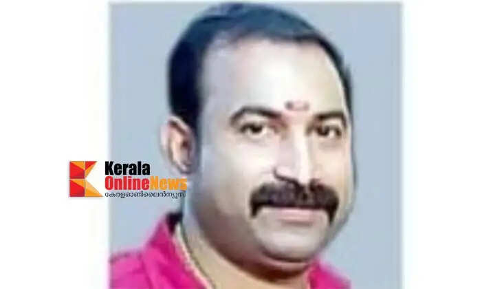 A native of Kooveri, who collapsed at his residence in Dammam, passed away while undergoing treatment.