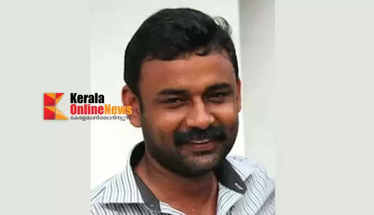 Unmesh, who longed to return home, received a farewell from his homeland.