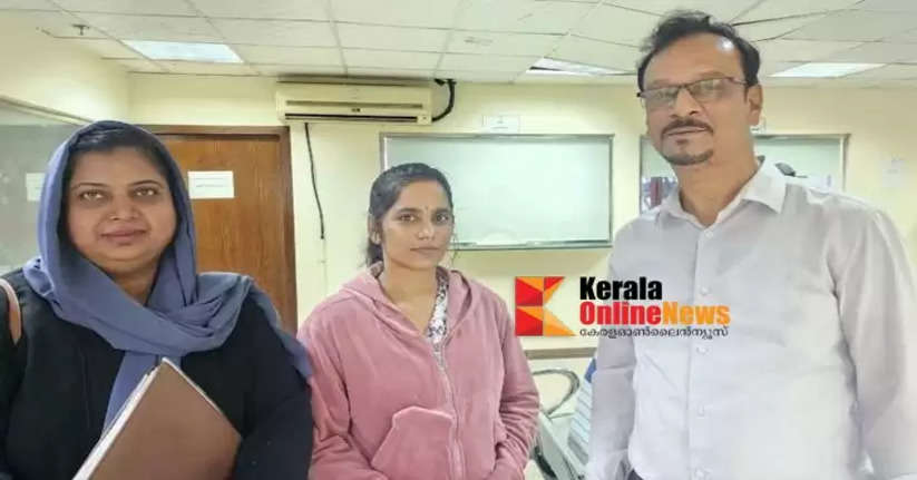 A native of Andhra, stuck in a visa problem, returned home with the help of Nav Yuga