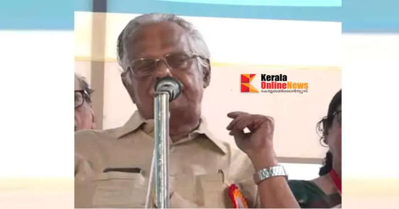 Writers have no duty to stand with the government: M. T Padmanabhan indirectly criticized Mukundan on CPM platform