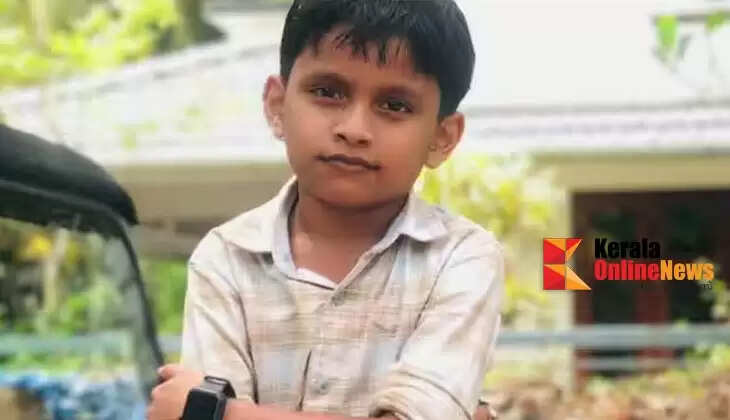A child drowned while bathing in the Kozhikode river.