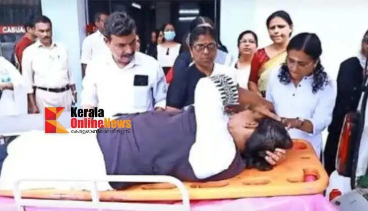 Police file case against teacher for assaulting lawyer in Thalassery court
