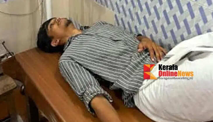 SFI activists assaulted at Pavannur Motta.