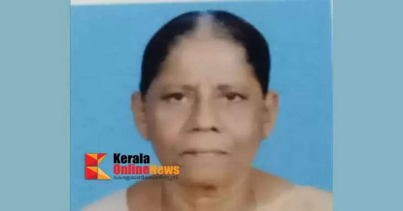 Kakarakal Padmaja passes away