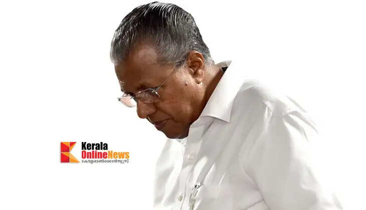 LDF loses ground in the first hour; 14 ministers including Pinarayi Vijayan are behind in Dharmadat