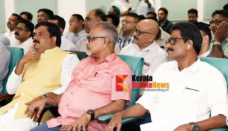 Reception for MLA K. Praveen Kumar upon his arrival in Dubai for a brief visit.