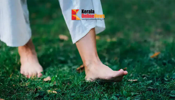 Benefits of walking on grass everyday without shoes
