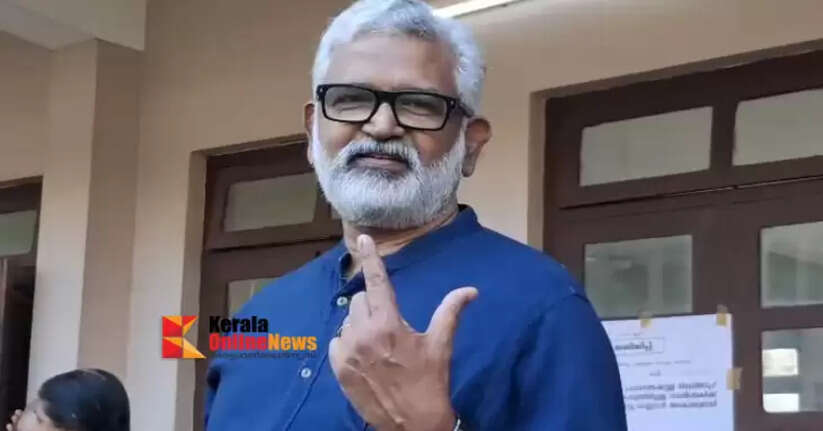 Film director Blessy casts his vote in the local elections
