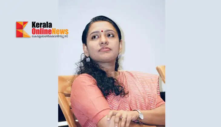 Dravidian Language Award goes to Dr. Arya Gopi