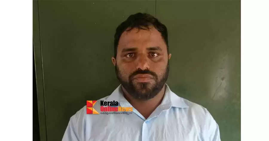 Nileswar madrasa teacher arrested with 18.5 lakh hawala money