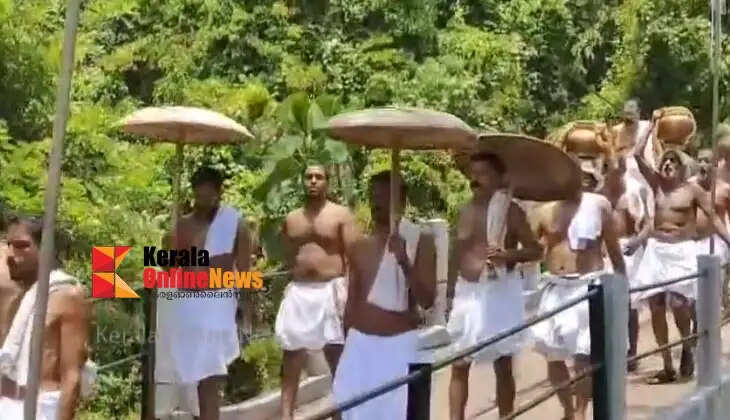  Neyyamrut team with Narunei to Kottiyoor