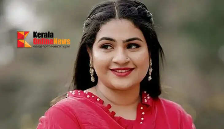 First marriage at the age of nineteen, no one should get married at that age even if they like it; Apsara